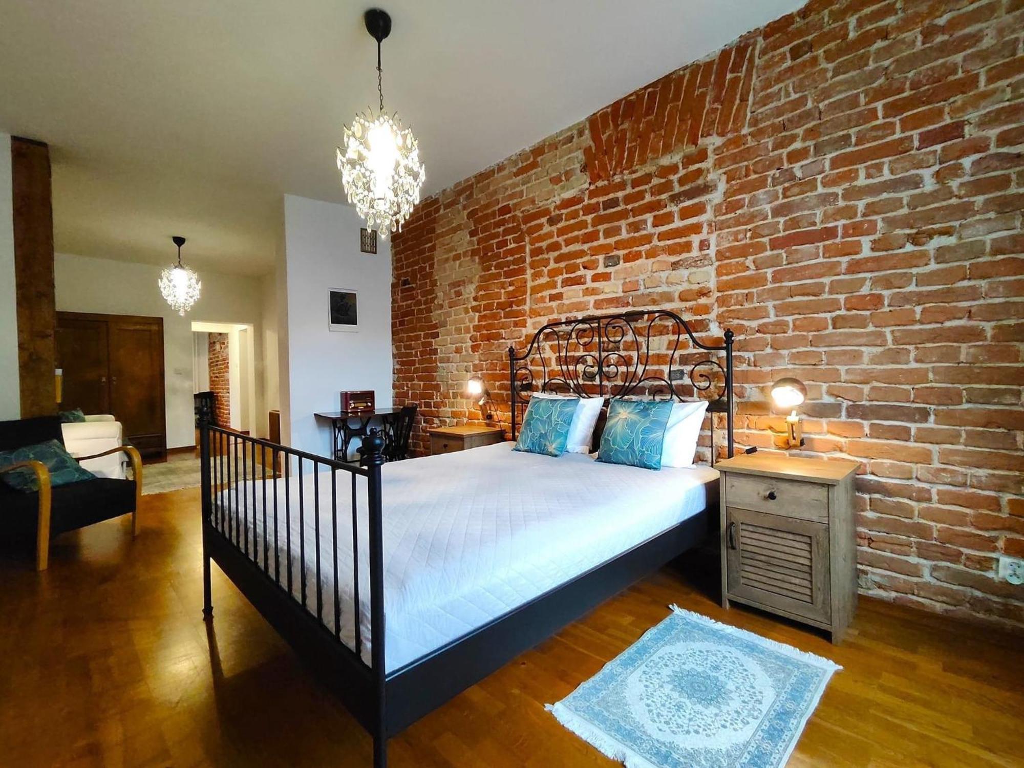 Apartament Skorpion Centrum Санок Екстериор снимка